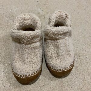 Cozy Sherpa Slippers